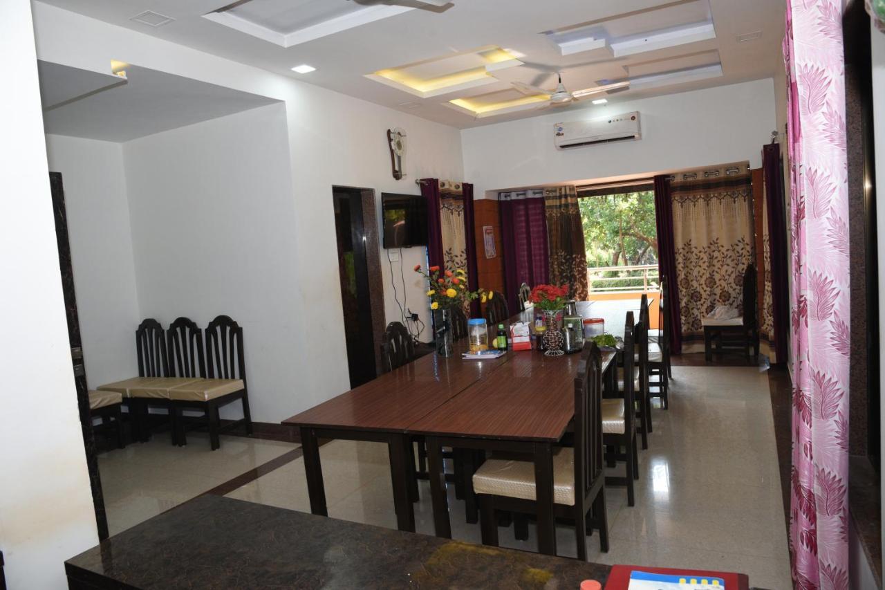 Shree Ramkrishna Anandvan Lodge Ratnagiri