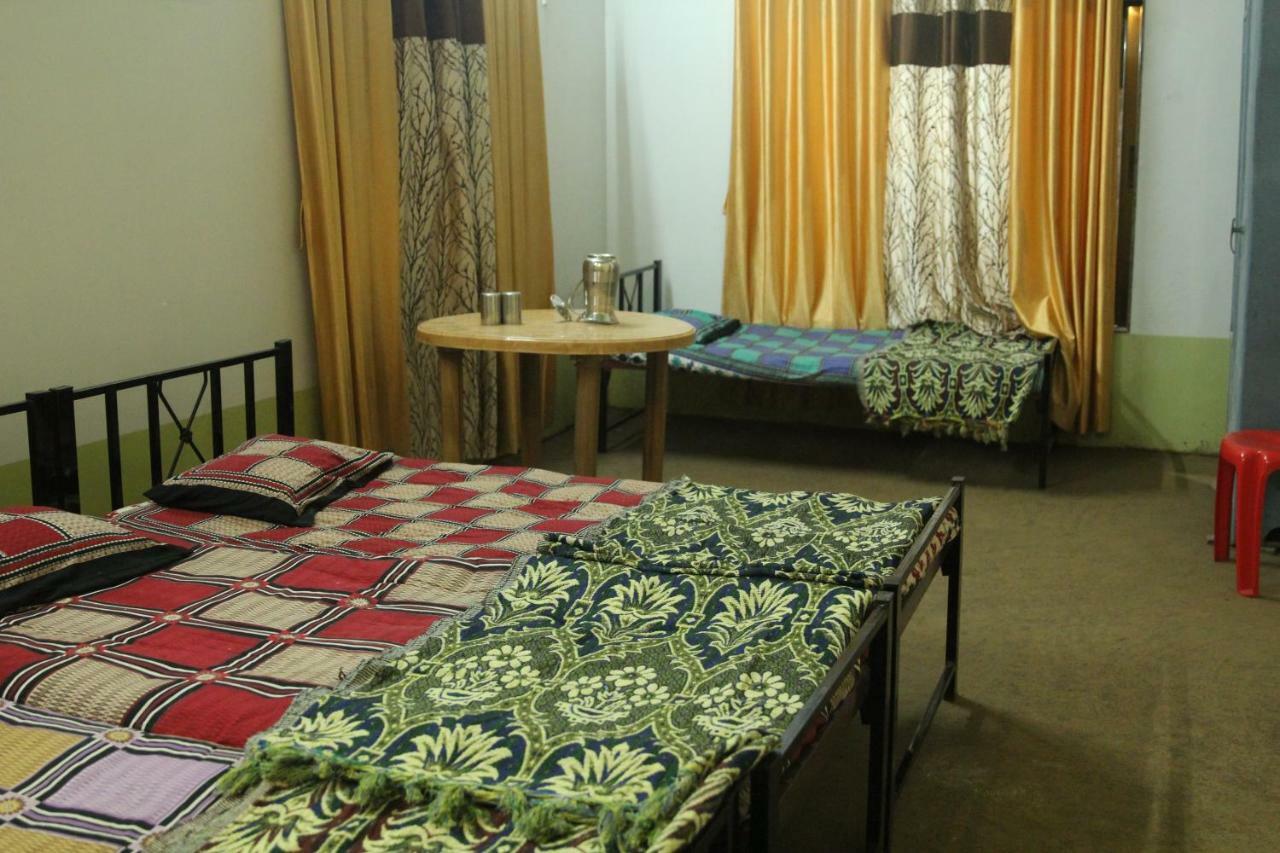 Shree Ramkrishna Anandvan Lodge Ratnagiri